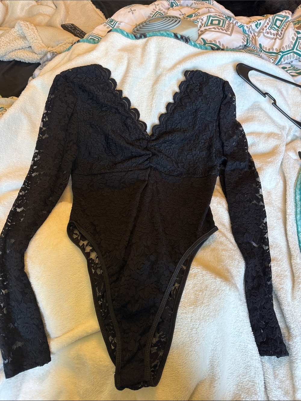 SHEIN Black Lace Long Sleeve V-Neck Bodysuit